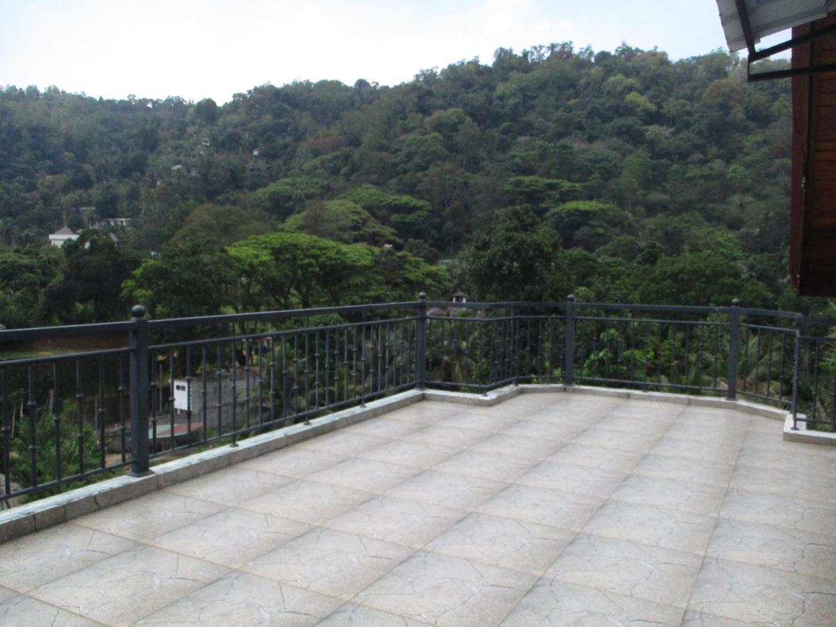 Sun Set Forest Villa 康提 外观 照片